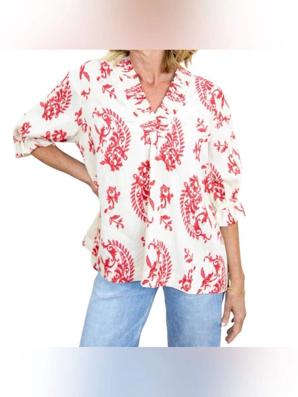 New with tags Umgee Paris Paisley Cream/Red BoHo Smocked V-Neck